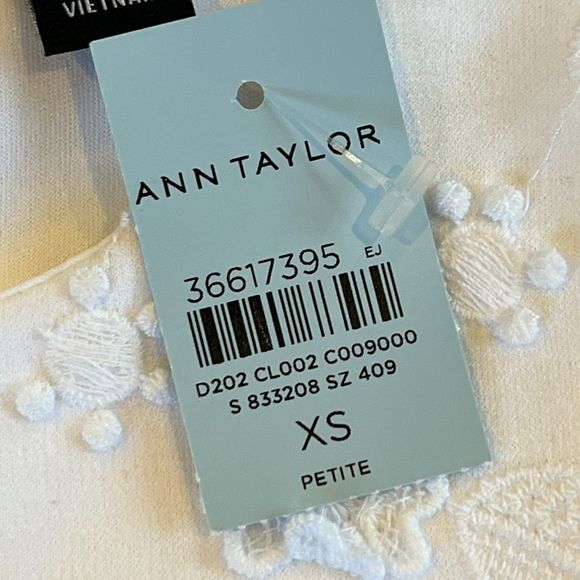 Ann Taylor Petite Flower White Sleeveless Tank Shell XSP NEW NWT - Picture 7 of 10